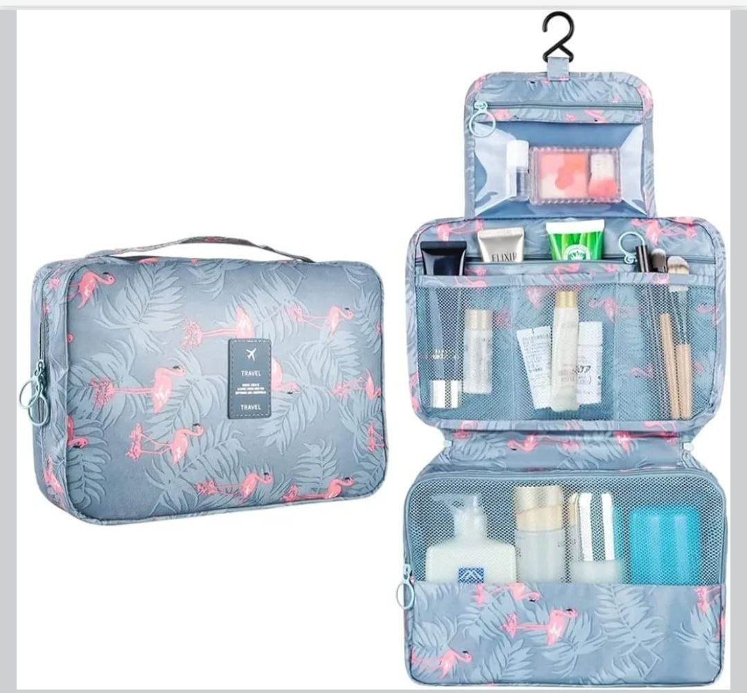 TRAVEL ORGANISER